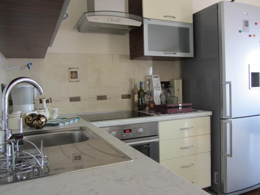 Apartments Dilja Malinska Chambre photo